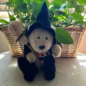 VTG 2000 Starbucks Bearista Bear Halloween….MINT